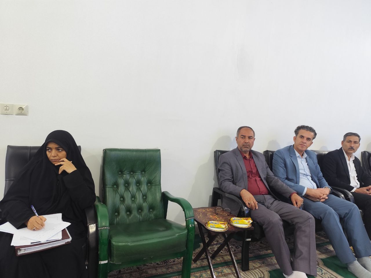 حجاب و عفاف حق بانوان و جامعه ماست