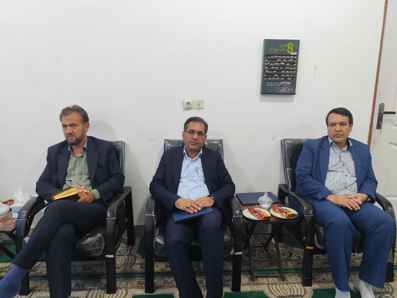 حجاب و عفاف حق بانوان و جامعه ماست