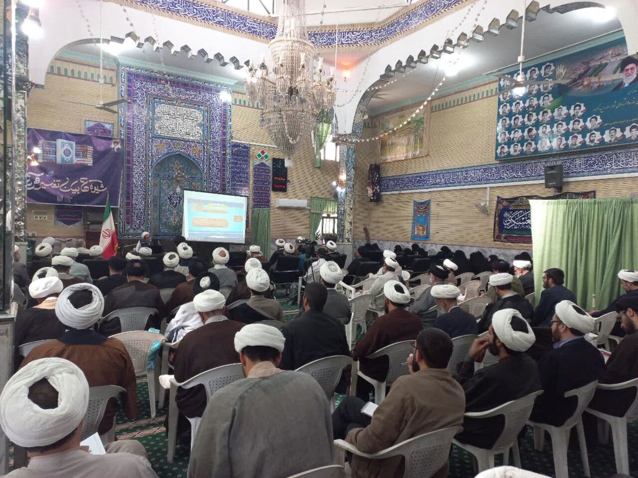 دوره توانمندسازی ائمه‌جماعات و مبلغین بسیجی با موضوع «شیوه‌های بیان تفسیر قرآن کریم»