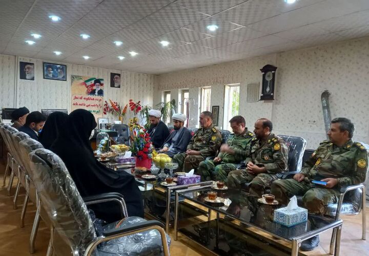 تفاهم‌نامه همکاری فرهنگی میان حوزه علمیه خواهران و لشکر ۸۴ ارتش لرستان امضا شد