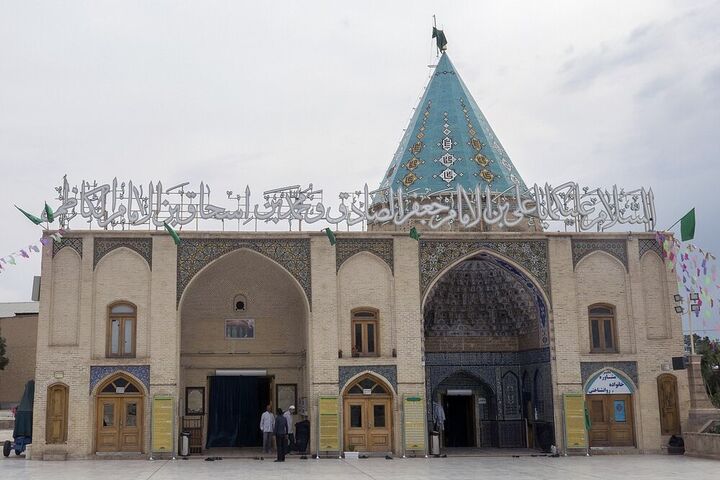 برگزاری کارگاه همسرداری مؤمنانه در جوار حرم حضرت علی بن جعفر(ع)