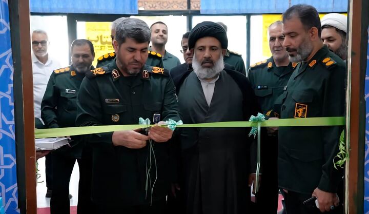 نمایشگاه کتاب بوشهر افتتاح شد