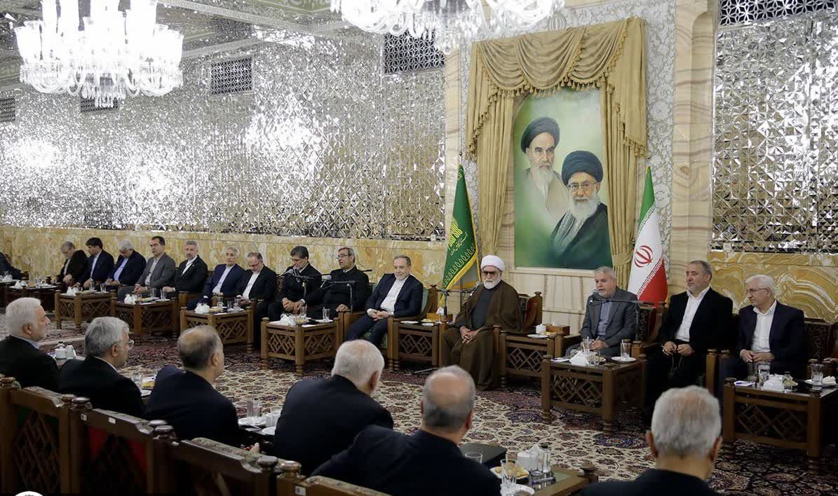 مشهدالرضا(ع) میتواند محور دیپلماسی فرهنگی و زیارت باشد