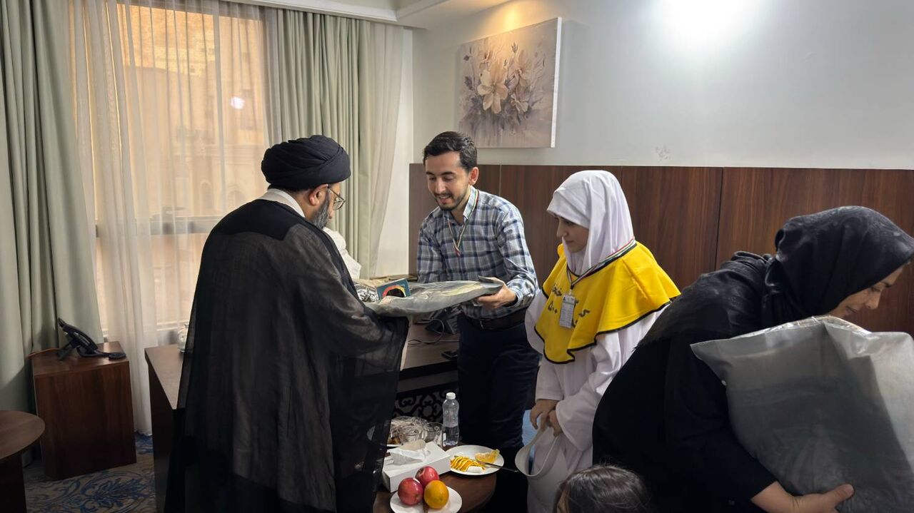 پیوند آسمانی زوجهای جوان عمرهگزار در جوار بیتالله الحرام