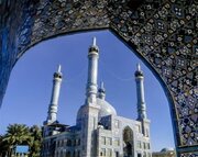 برگزاری دوره آموزشی «سبک زندگی اسلامی» با محوریت خانواده موفق و نقش نماز در حرم مطهر امامزاده سید مظفر(ع)