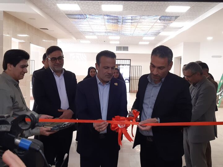 نمایشگاه نقاشی «آغاز یک سفر»؛ تجلی رؤیا و رنگ در آران و بیدگل