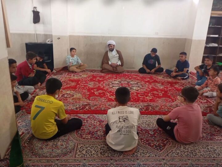 نسخه‌ی مهدویِ بچه‌های مسجد که به روستای آقاجان زندگی دوباره داد