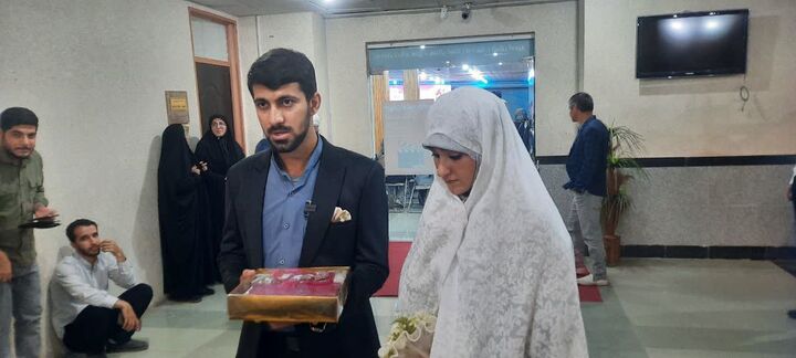 حضور عروس و داماد کردستانی در چهل و هشتمین مسابقات ملی قرآن کریم