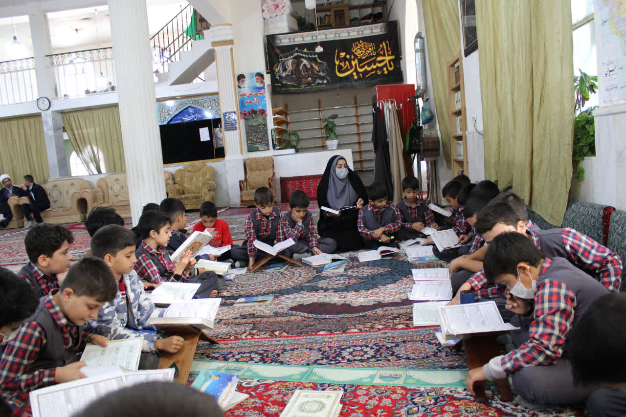 اجرای طرح «مسجد محله‌ی ما» در مسجد امیرالمؤمنین (ع) بجنورد