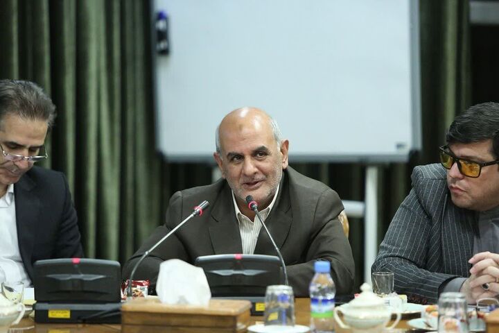 عزمی برای تحقق مطالبات نویسندگان مشهدی