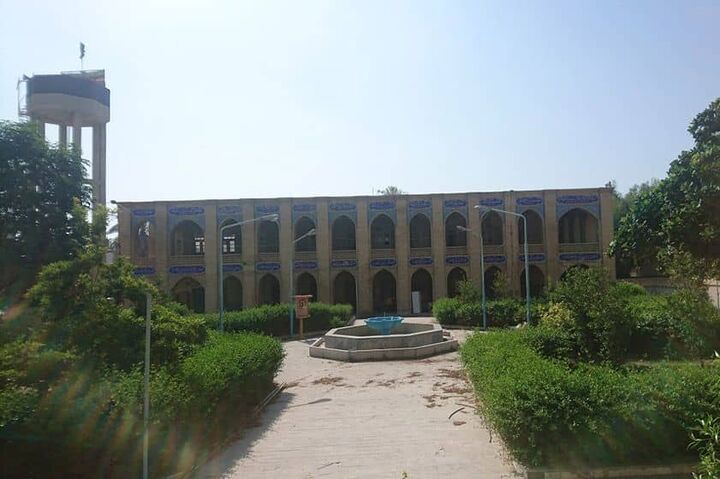 ورود دستگاه قضایی استان هرمزگان به موضوع تعیین تکلیف بنای تاریخی عمارت کلاه فرنگی بندرعباس