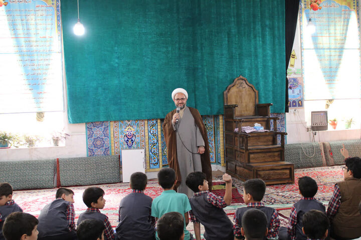 اجرای طرح «مسجد محله‌ی ما» در مسجد امیرالمؤمنین (ع) بجنورد