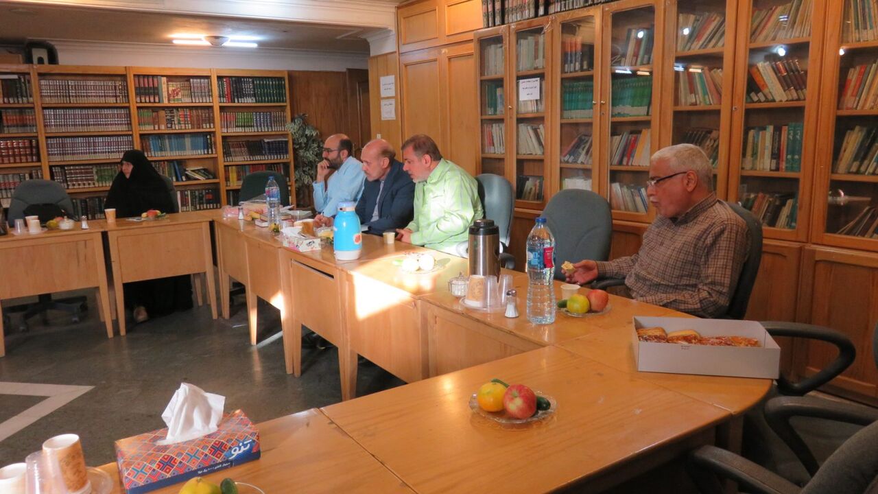 تأکید مدیران کانون‌های مهد قرآن تهران بر تشویق برای ارتقای کمّی حفاظ