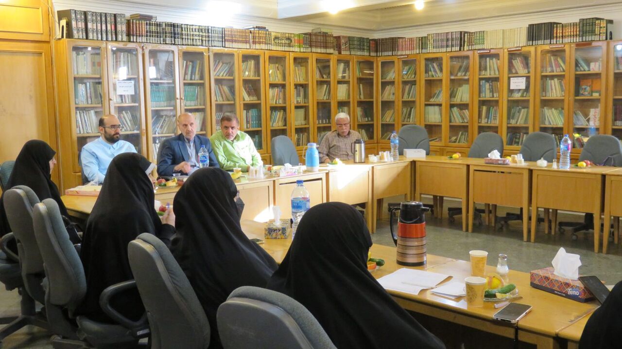 تأکید مدیران کانون‌های مهد قرآن تهران بر تشویق برای ارتقای کمّی حفاظ