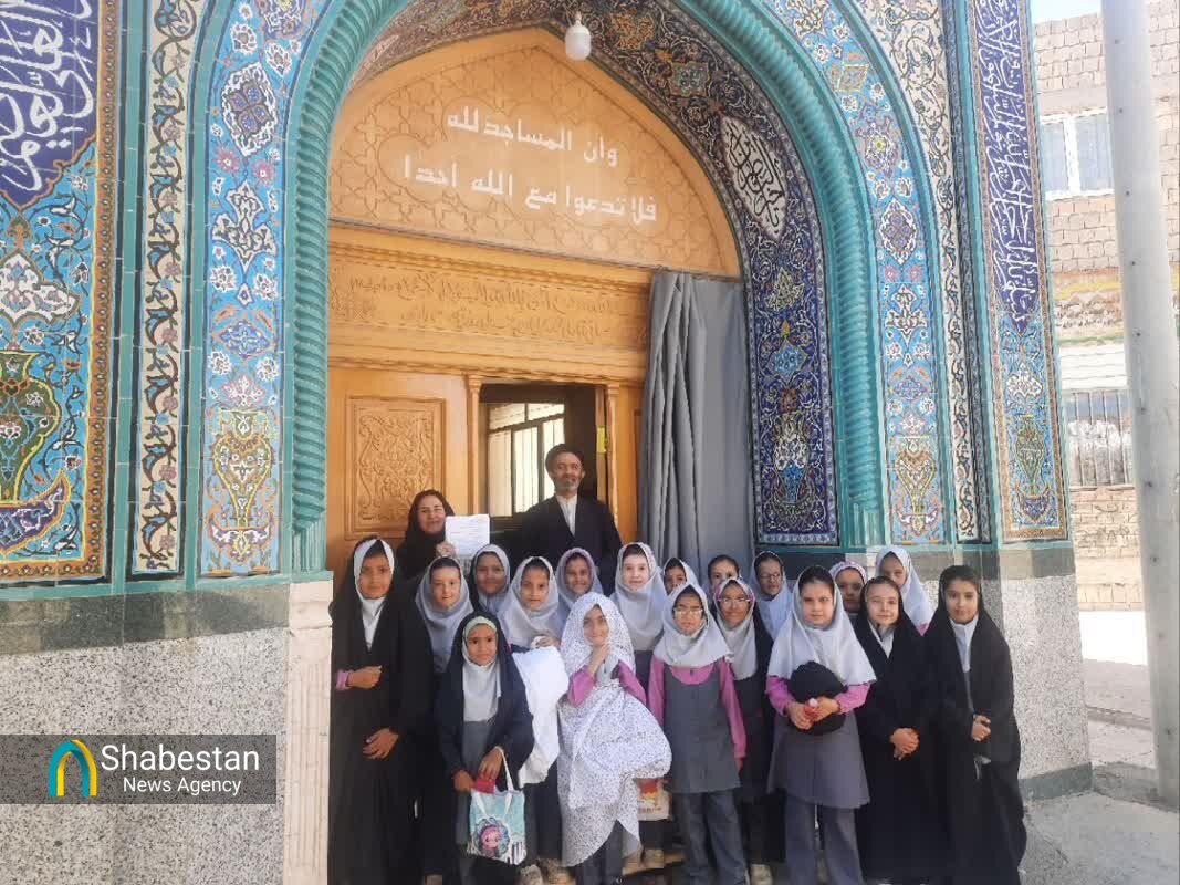 رونق نمازجماعت مدارس مستلزم راهبردها و زیرساخت‌ها