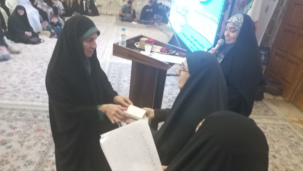 خواهران شهدا به عنوان وارثان روایتگری هستند