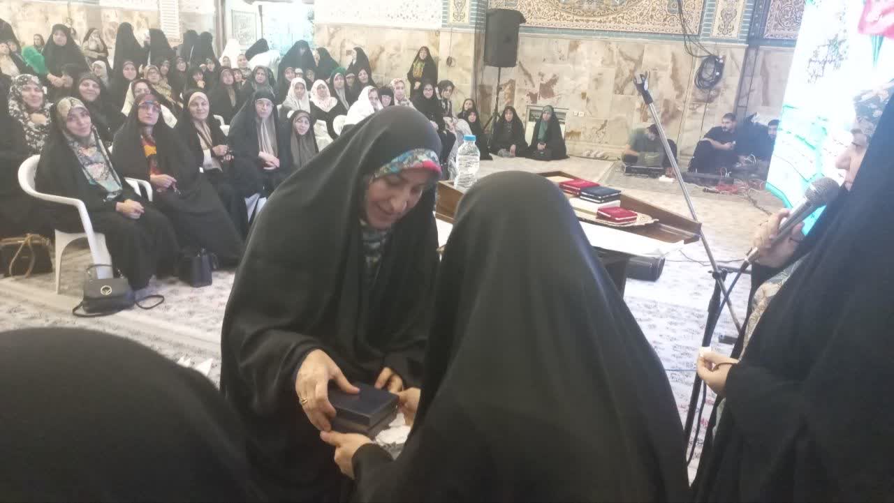 خواهران شهدا به عنوان وارثان روایتگری هستند