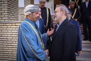 تاکید لاریجانی بر توسعه روابط با عمان
