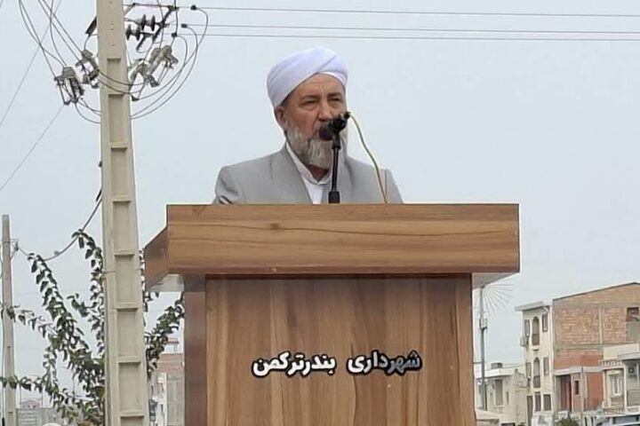 تجلیل از علمای ربانی تعظیم پیامبر(ص) و جلب رضایت الهی است