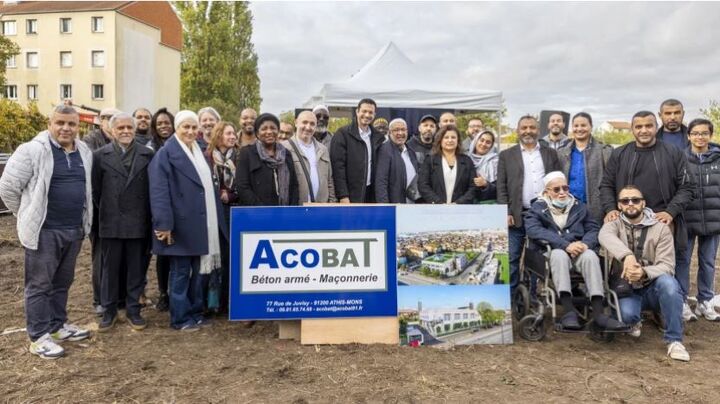 آغاز ساخت مسجد «نورالسلام» در ویتری؛ تحقق رؤیایی ۲۵ ساله مسلمانان فرانسه