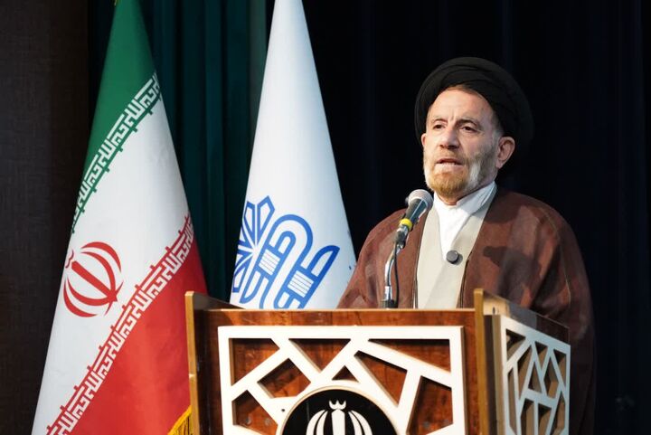 عدالت در پرداخت‌ها و قاطعیت مدیریتی، لازمه ارتقای نظام سلامت است