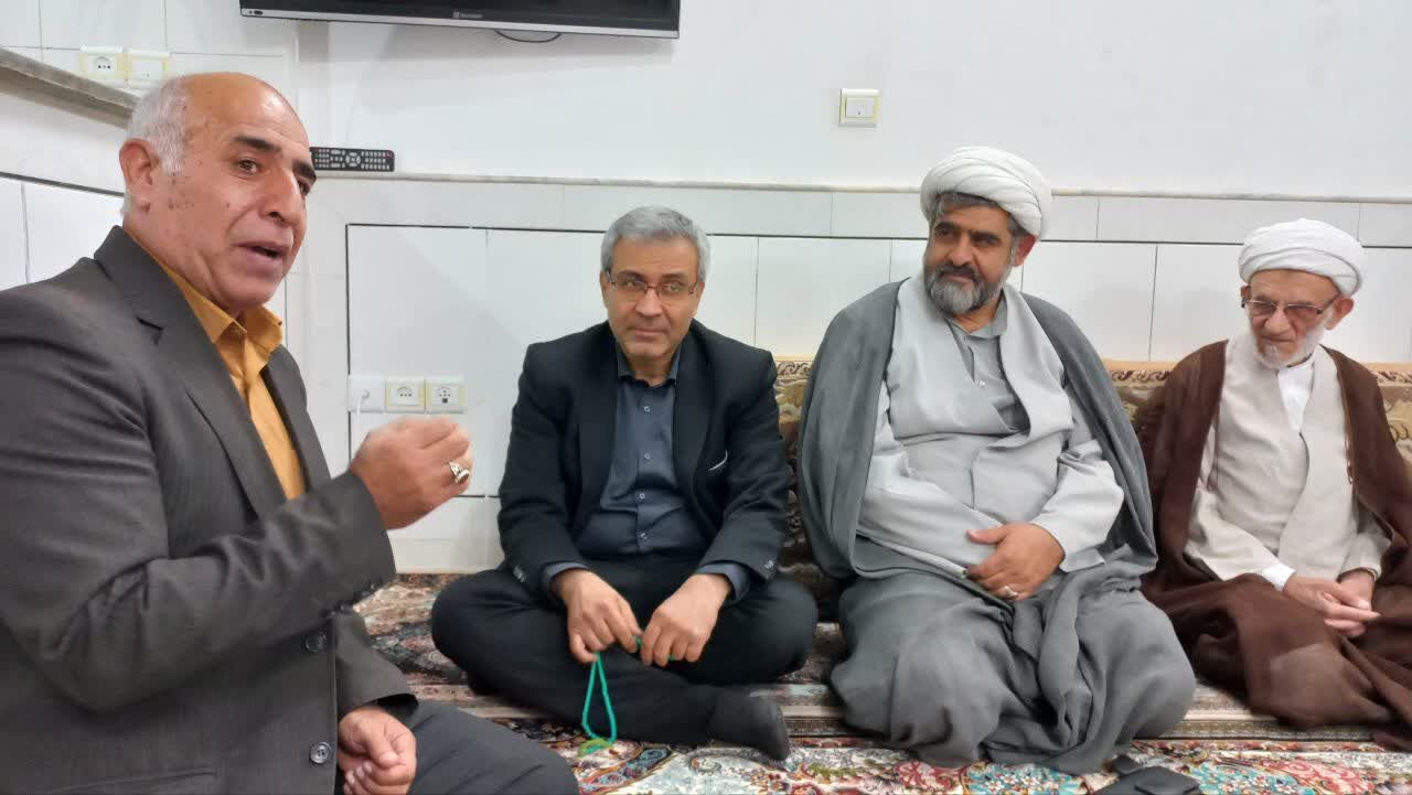 روایت حافظی که «زمان» حریفش نشد/ اینجا اهالی خانه؛ همه با «قرآن» زندگی می کنند