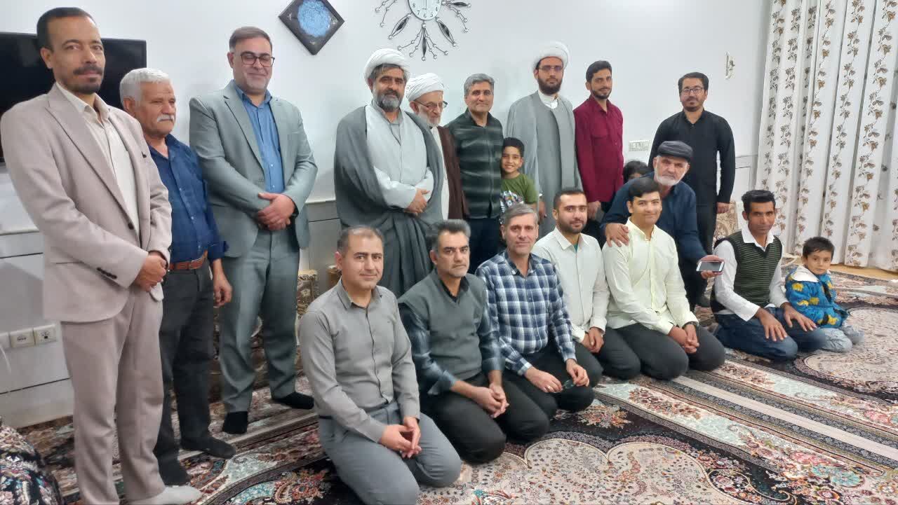 روایت حافظی که «زمان» حریفش نشد/ اینجا اهالی خانه؛ همه با «قرآن» زندگی می کنند