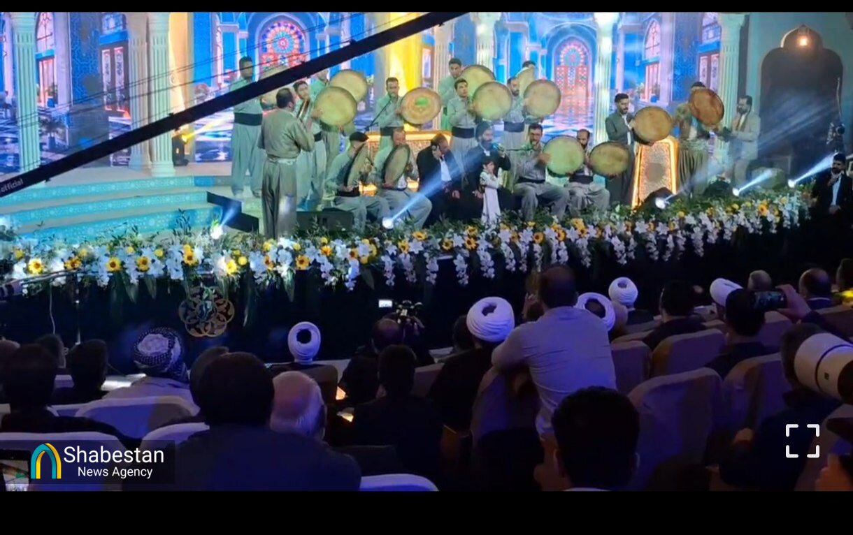 بدرقه پرچم نور از کردستان به سیستان؛ روایت ۱۰ روز عاشقی برای کلام نور