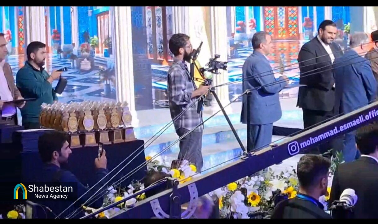 بدرقه پرچم نور از کردستان به سیستان؛ روایت ۱۰ روز عاشقی برای کلام نور