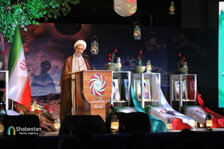 برگزاری یادواره های شهدا زمینه ساز انتقال پیام شهدا به نسل امروز است