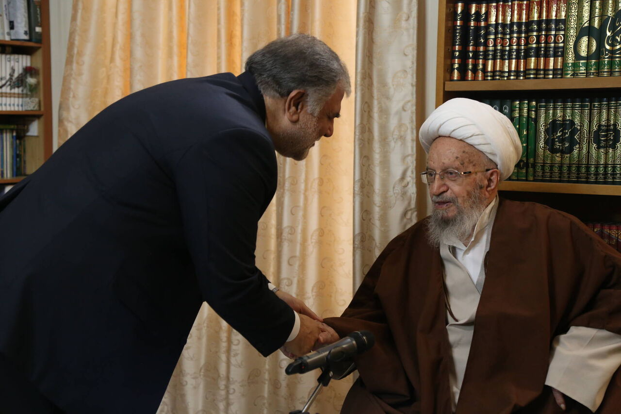 باید به ازدواج، اشتغال و مسکن جوانان توجه جدی شود