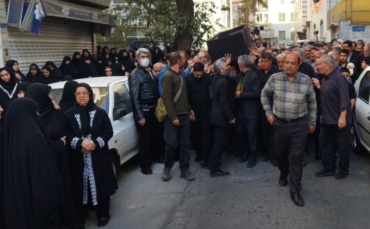 پیکر حجت الاسلام مقدم قوچانی، استاد اخلاق حوزه تشییع شد