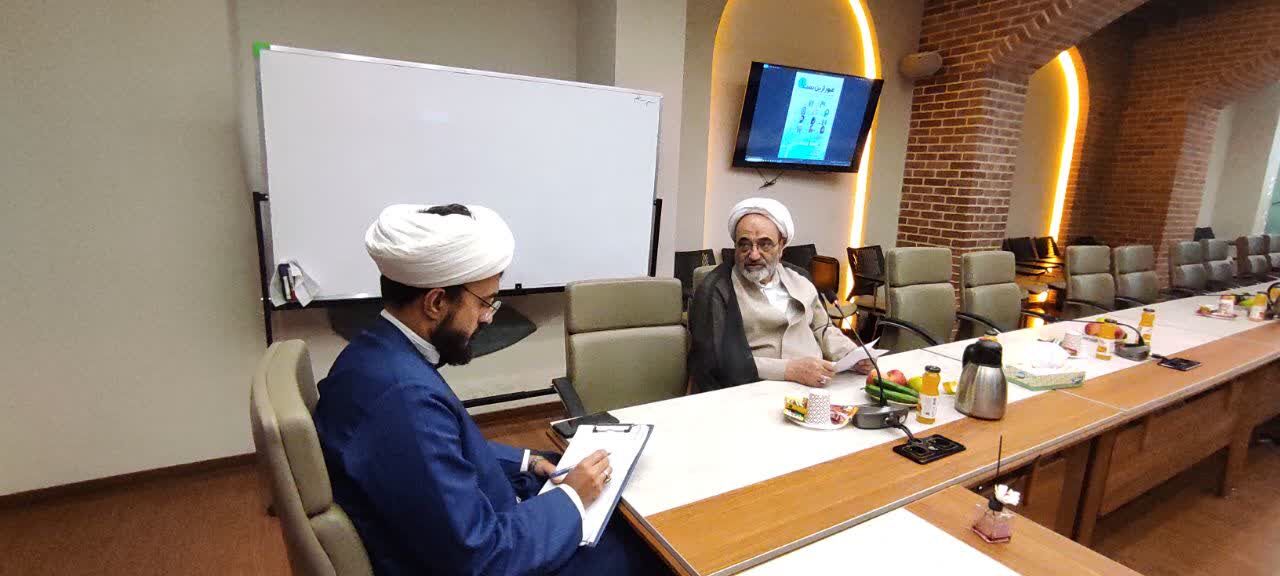 ضرورت هم افزایی حوزه و دانشگاه برای عبور از بن بستهای سبک زندگی