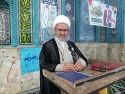 مسئولان دولتی خود را مقید خدمات‌رسانی به نمازهای جمعه بدانند