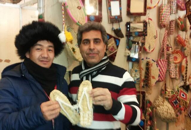 جهانیسازی هنر نیاکان/ صنعتگر هرمزگانی از میناب تا آسیای میانه، الگویی برای نسل جوان