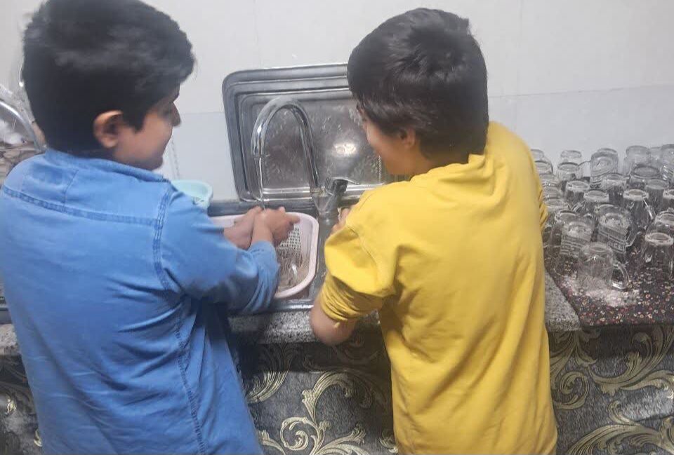 وقتی دههنودیها خادم مسجد میشوند