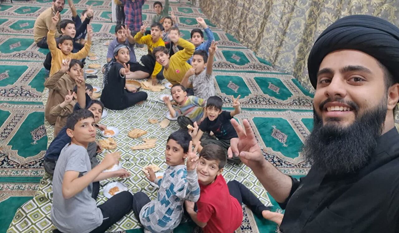 وقتی دهه‌نودی‌ها خادم مسجد می‌شوند