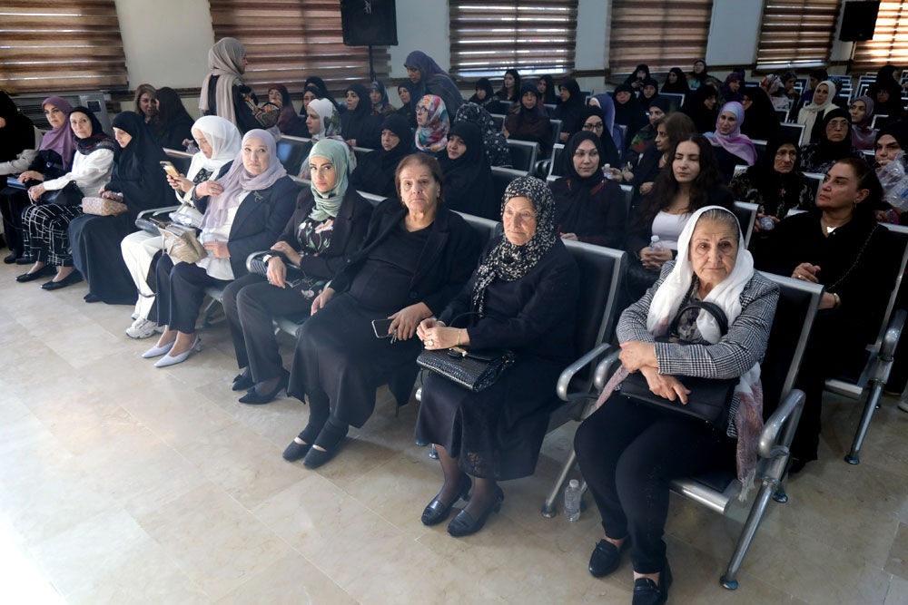 کتاب «بین سراب و مشاهدات» در لبنان رونمایی شد