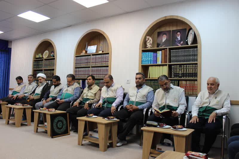 خدمت به نام امام رضا(ع) عبادت است