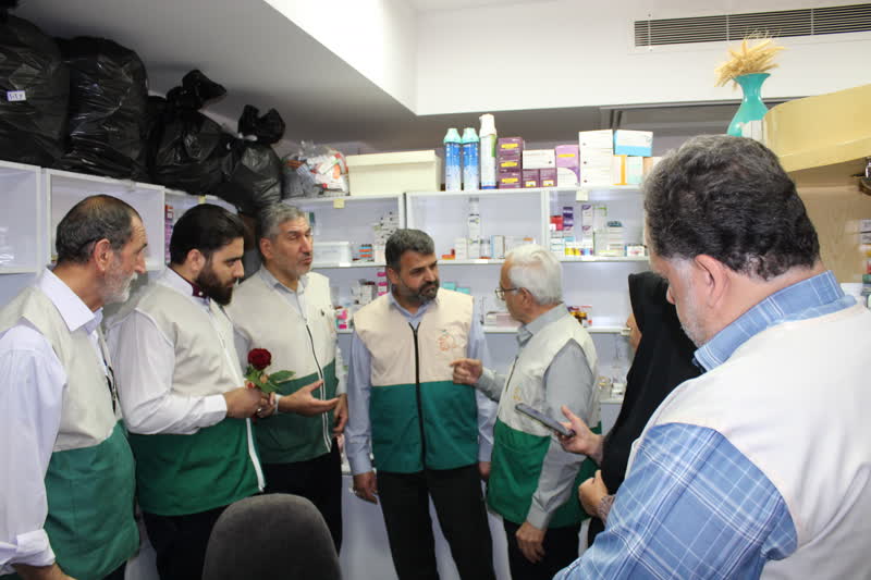 بازدید رئیس مرکز خادم‌یاری و کانون‌های خدمت رضوی کشور از کانون سلامت کانون‌های خدمت رضوی استان سمنان