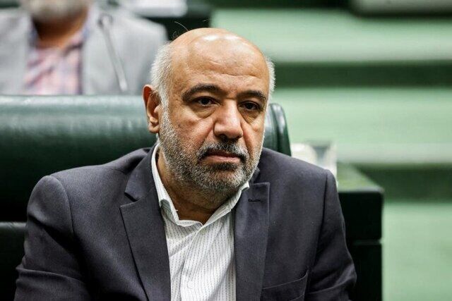 وزیر کار: به استقلال روز دانشجو برویم