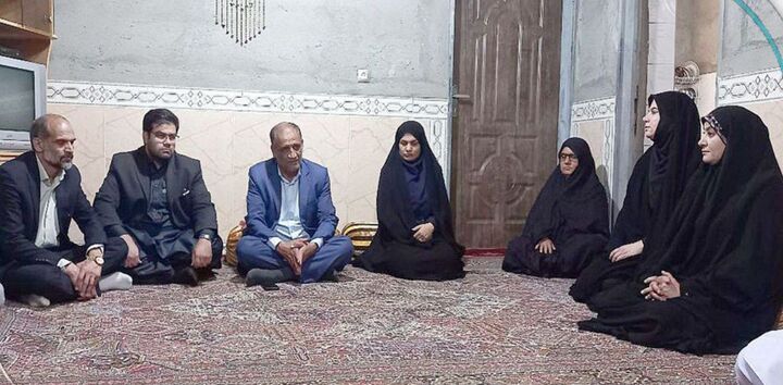 تکریم خانواده‌های شهدا، تکریم ارزش‌های انقلاب اسلامی است