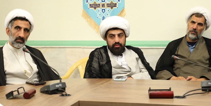 تبیین کارکردهای مساجد جامعه‌پرداز