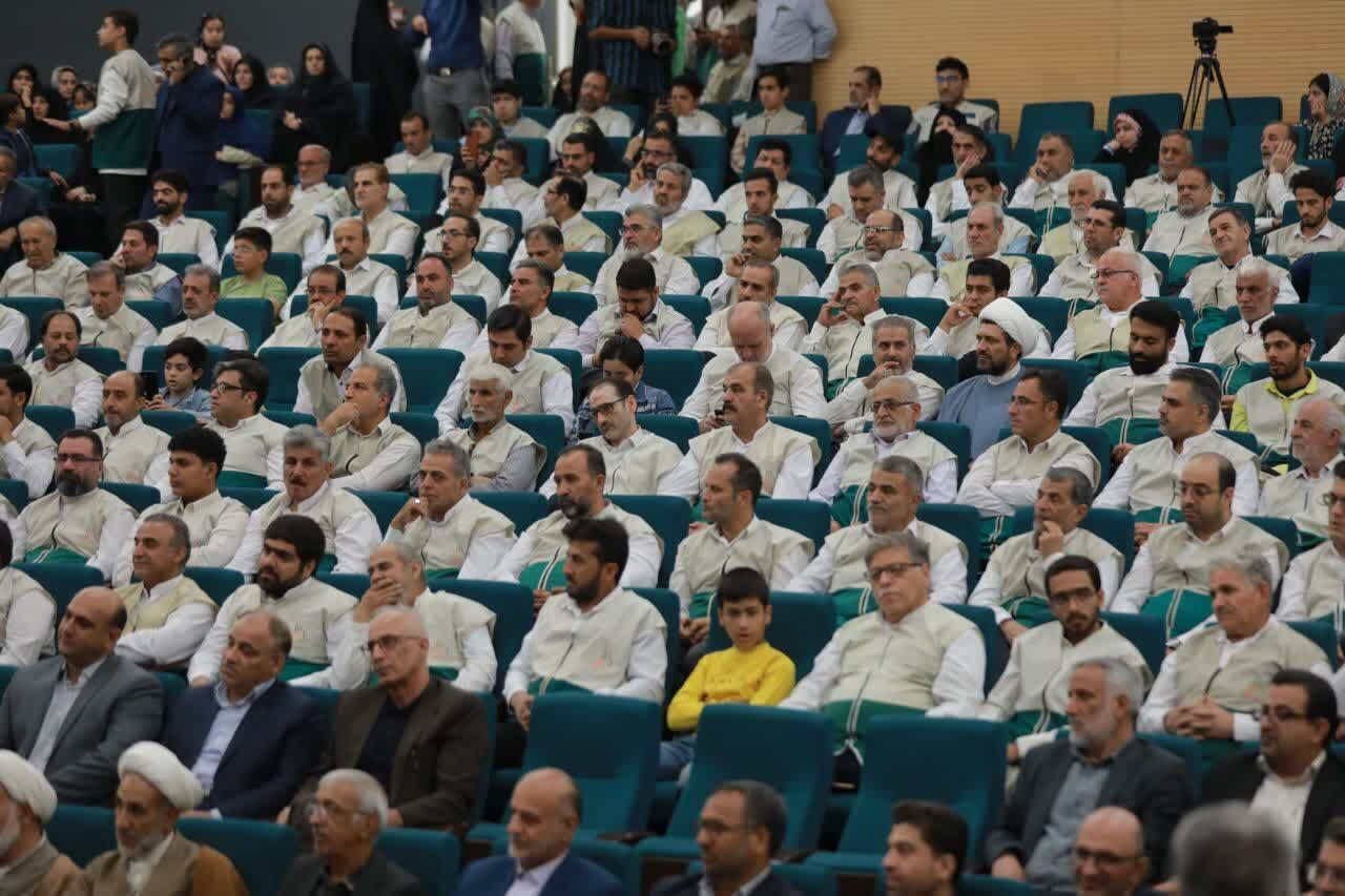 «کاشان» به جمع شهرهای زیارتی کشور پیوست