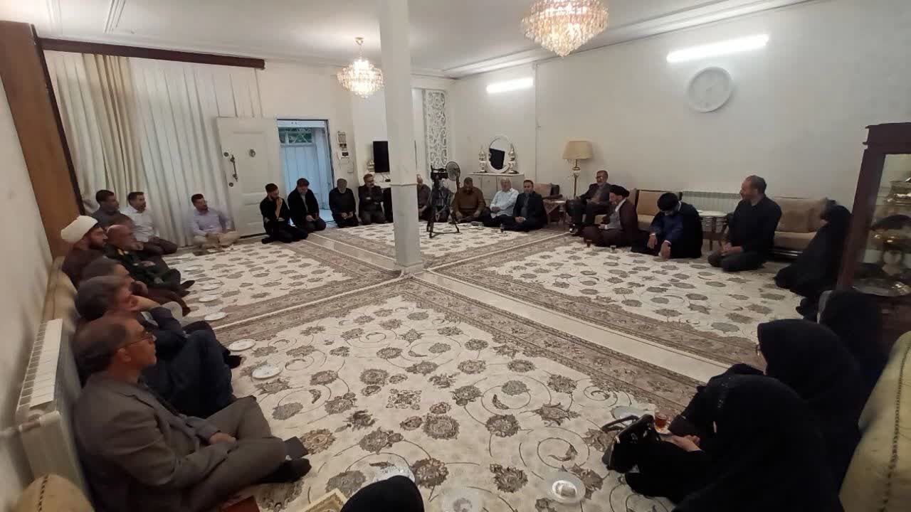 انقلاب اسلامی، آرمان‌های ۲ قرن نظام سلطه را بر باد داد