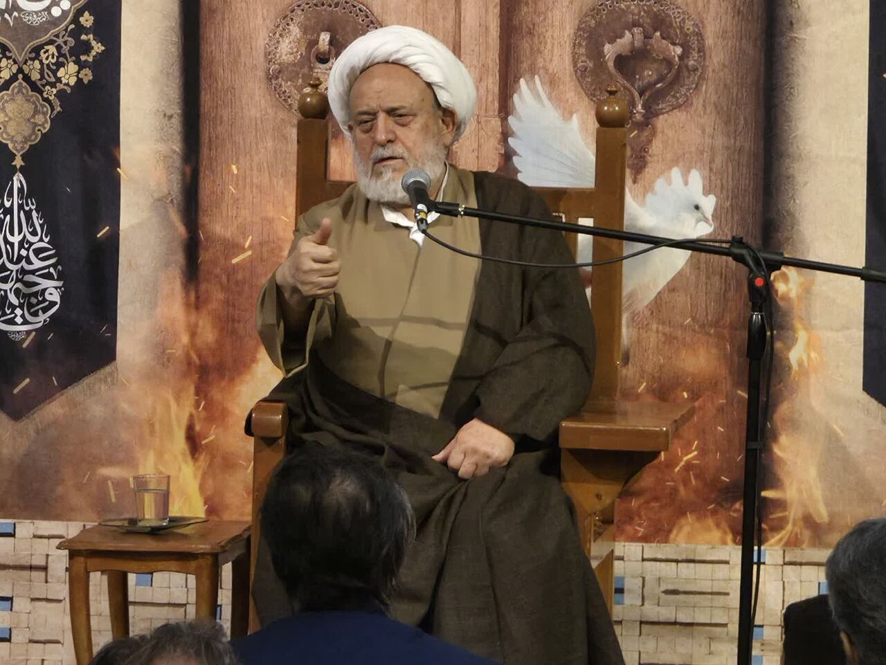 علم صدیقه طاهره(س)، لدنی و متصل به منبع بیپایان وحی بود