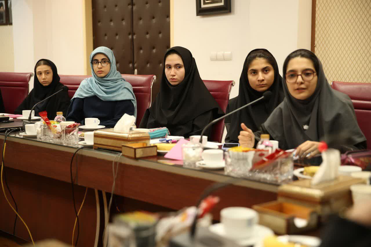 برگزاری نشست کارگروه‌ دختران نوجوان و جوان؛ از گفت‌وگو تا سیاست‌گذاری