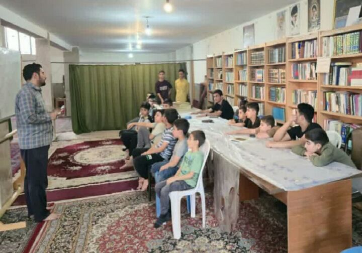 فعالیت‌های تربیتی و جهادی مسجد محمد رسول‌الله(ص) در مسیر تربیت نسل مسجدی