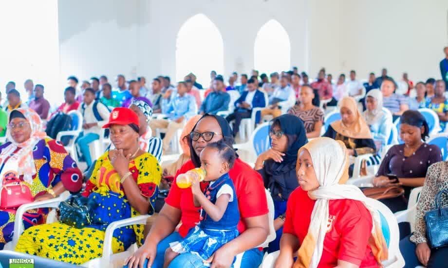 پیش نشست همایش «ما و غرب» در کنگو برگزار شد