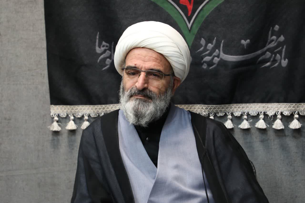 برگزاری مراسم عزای فاطمی در دفتر نماینده ولیفقیه در استان و امام جمعه سمنان